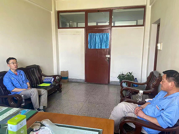 1690793725183058.jpeg 6月30日人力資部部長與安全環(huán)保部部長進(jìn)行座談交流.jpg