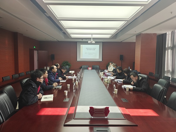 1703551166137668.jpeg 12月22日,彬州公司組織召開突發(fā)環(huán)境應(yīng)急預(yù)案評(píng)審會(huì).jpg