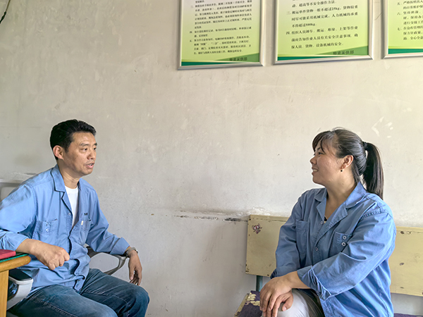 1717123538752607.jpeg 開展談心談話 (1).jpg