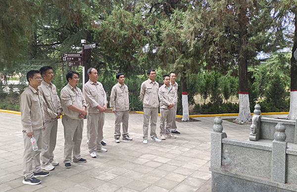 1727053958504545.jpeg fd874a6b4195fa9fe9fab7b1683fe18 600.jpg