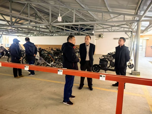 1736725749264042.jpeg 生活區(qū)電動(dòng)車棚檢查.jpg