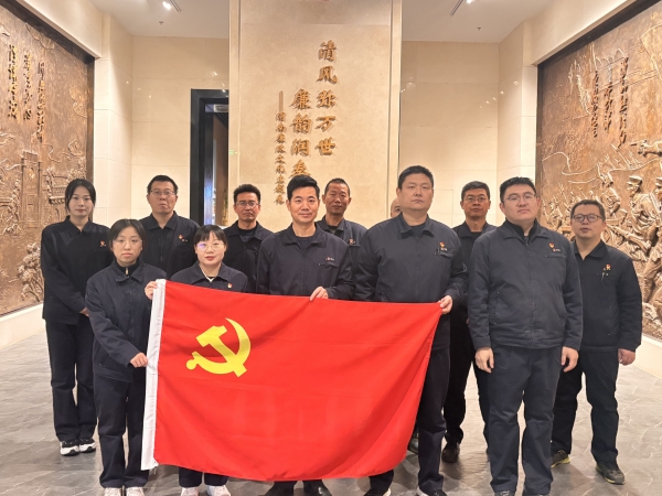 241763942982114550.jpg 2025.11.22一場(chǎng)叩問初心的廉潔洗禮1.jpg