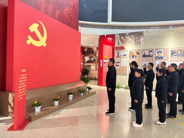 241763942994147607.jpg 2025.11.22一場(chǎng)叩問初心的廉潔洗禮4.jpg